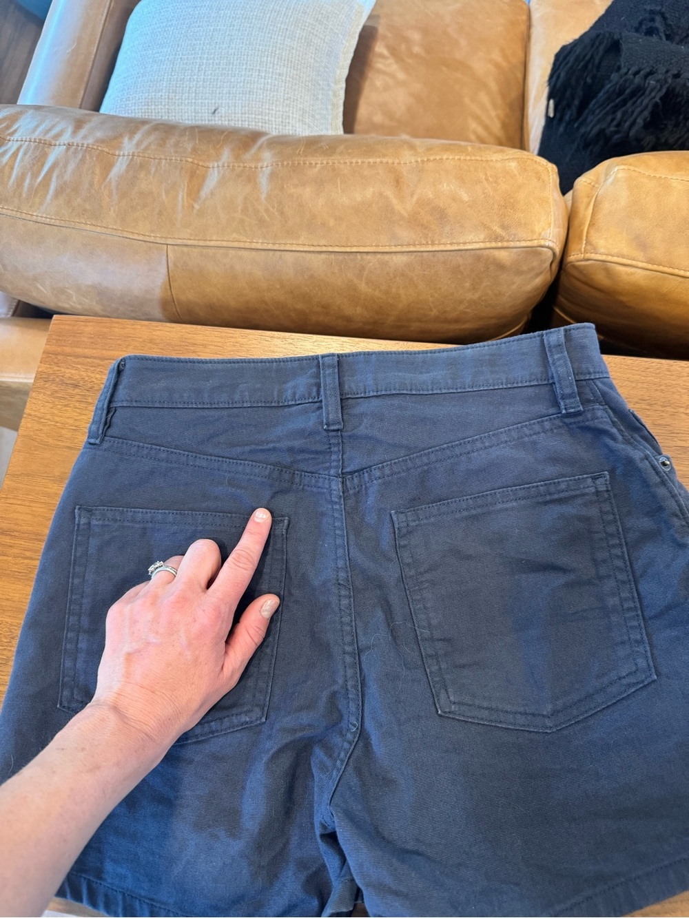 Navy Patagonia shorts - Picture 4 of 6